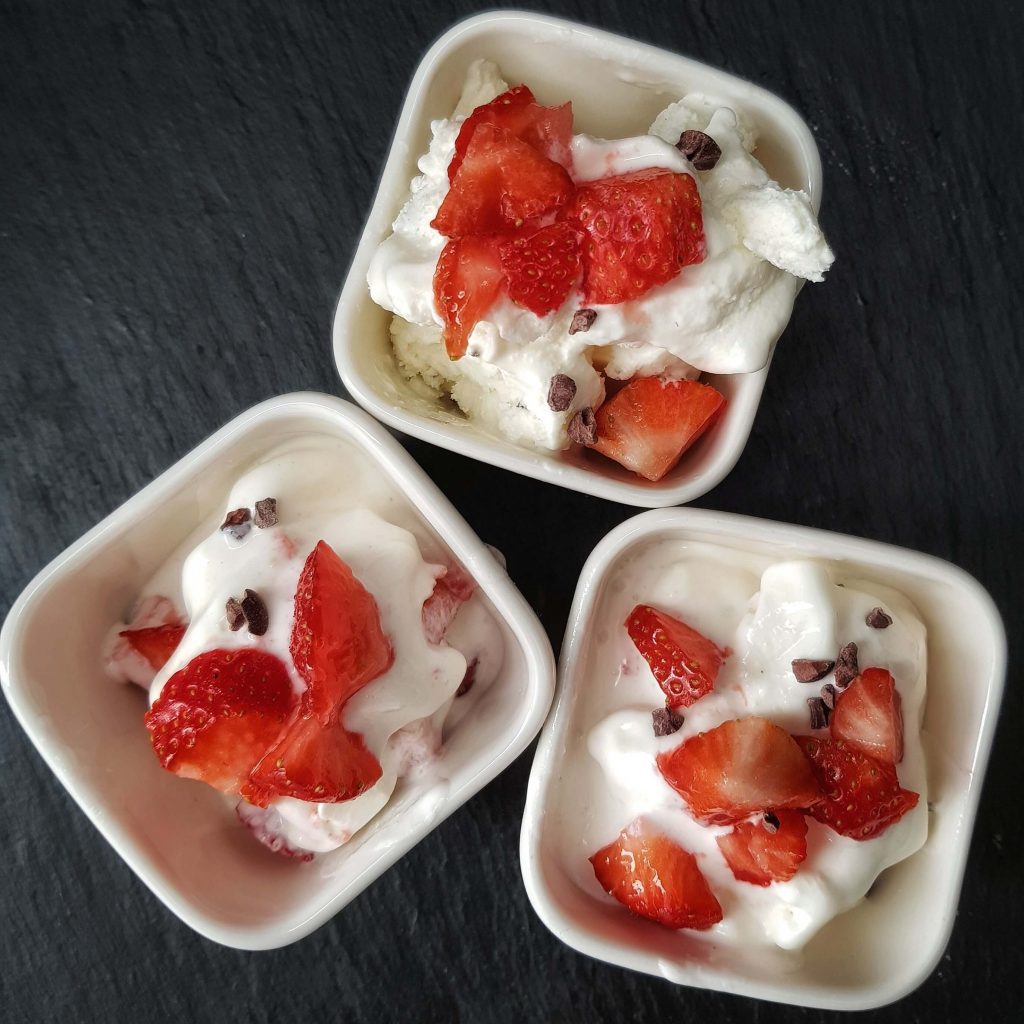 Rezept: Frozen Joghurt ohne Zucker selber machen